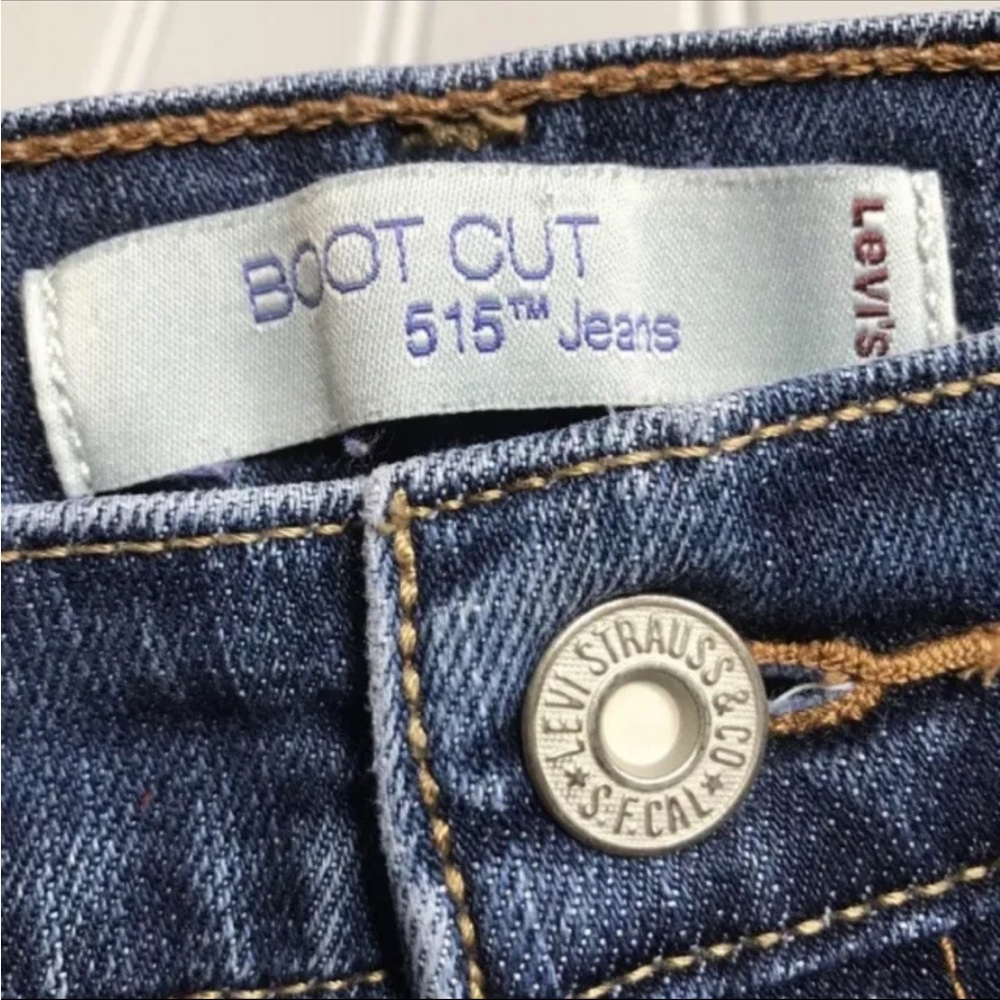 Women's Levi's 515 Boot Cut Jeans Size 12